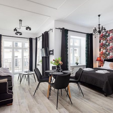 ורשה Rent Like Home - Targowa 21 מראה חיצוני תמונה